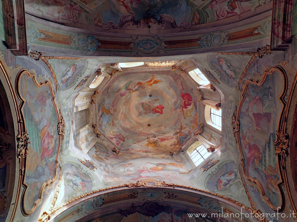 Orta San Giulio (Novara, Italy) - Interior of the tiburium of the Church of Santa Maria Assunta